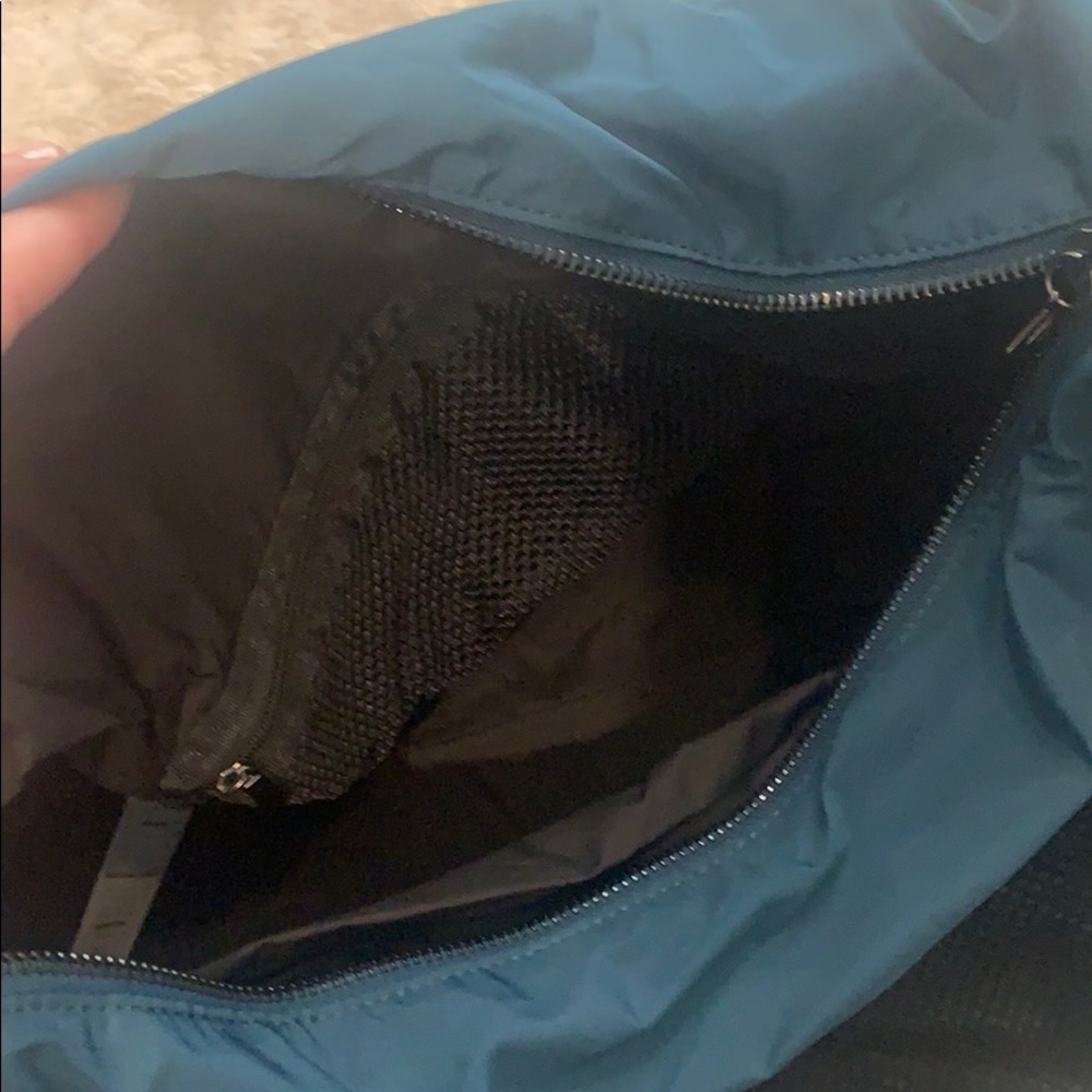 Fabletics Gym Bag - Picture 3 of 5